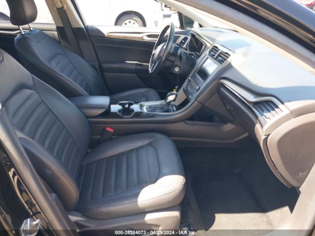 3FA6P0PU8GR304790 Ford Fusion Energi Se Luxury
