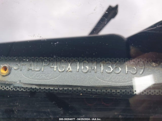 Ford FIESTA ST 2016 3FADP4GX1GM136139 Image 9