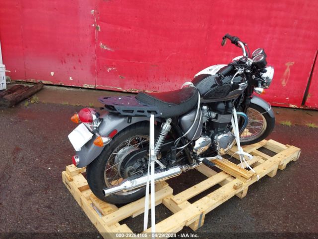2013 TRIUMPH MOTORCYCLE BONNEVILLE SMT910K19DT568876 Photo 3