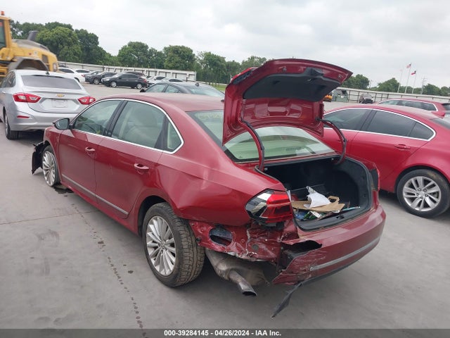 1VWBS7A39GC045769 Volkswagen Passat 1.8t Se