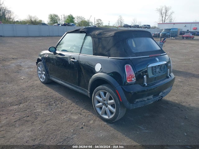 2005 MINI COOPER S WMWRH33455TF80934 Photo 2