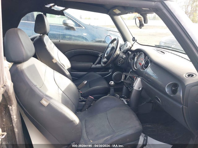 2005 MINI COOPER S WMWRH33455TF80934 Photo 4