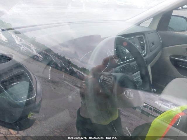 KIA SEDONA LX 2016 KNDMB5C10G6203362 Image 7