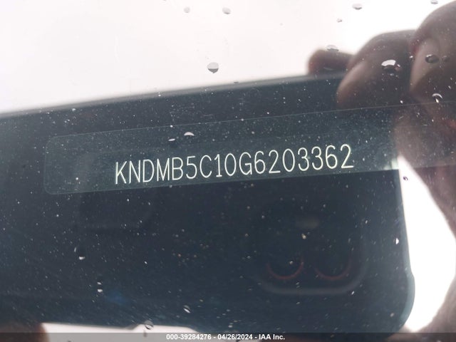 KIA SEDONA LX 2016 KNDMB5C10G6203362 Image 9