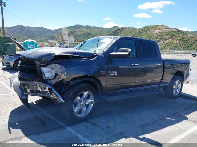 1C6RR7TT7HS692213 RAM 1500 Big Horn  4x4 6'4 Box