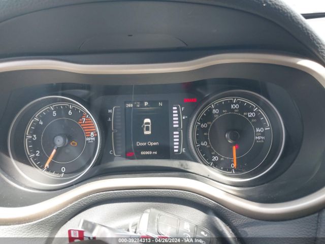 1C4PJLCS3GW307650 Jeep Cherokee 75th Anniversary
