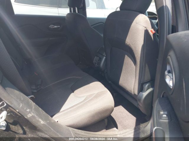 1C4PJLCS3GW307650 Jeep Cherokee 75th Anniversary