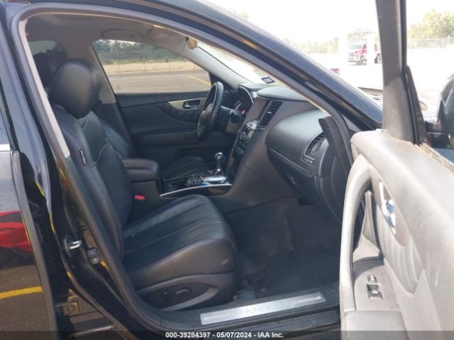 JN8CS1MU1HM141081 Infiniti QX70