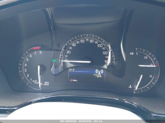 1GYKNCRS7JZ232277 Cadillac XT5 LUXURY