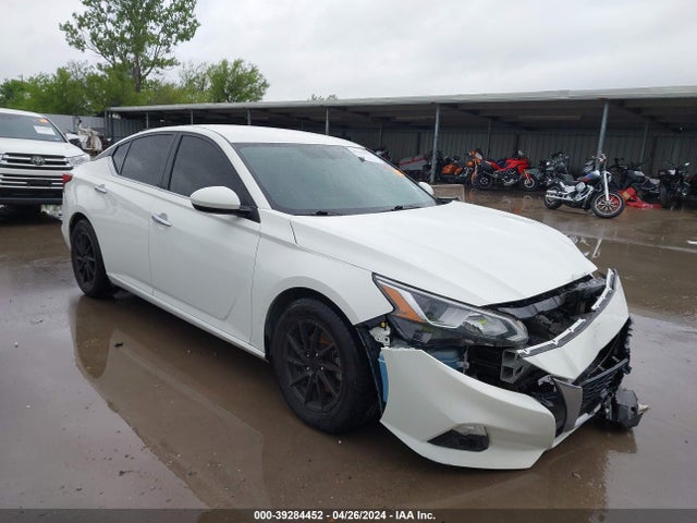 Nissan Altima 2.5 S 2019 1N4BL4BVXKC161575 Image 17