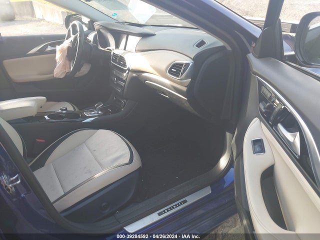 Продаж на аукціоні авто 2019 Infiniti Qx30 Luxe, vin: SJKCH5CP9KA011293, номер лоту: 39284592