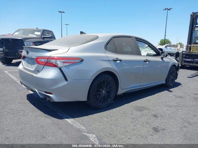 Toyota CAMRY SE 2019 4T1B11HK0KU242408 Image 4