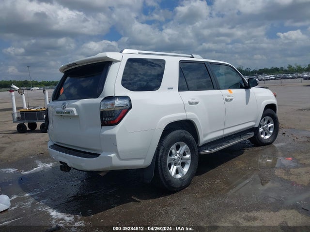 Toyota 4runner Sr5 Premium 2017 JTEZU5JR4H5149866 Image 4