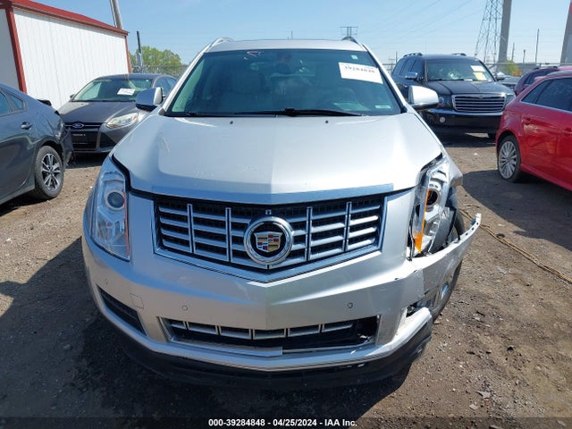 3GYFNBE30FS557027 Cadillac Srx Luxury Collection