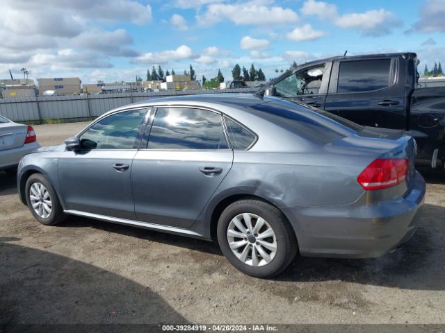 1VWAT7A31EC082482 Volkswagen Passat 1.8t Wolfsburg Edition