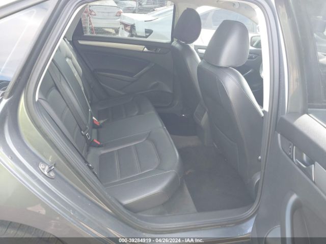 1VWAT7A31EC082482 Volkswagen Passat 1.8t Wolfsburg Edition