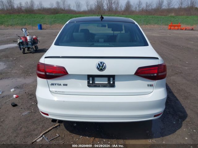 3VWD17AJ8JM244604 Volkswagen Jetta 1.8t Se Sport