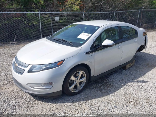 Chevrolet Volt 2015 1G1RB6E4XFU109060 Image 2