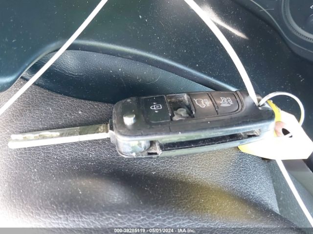 5NMS2CAD1KH002039 Hyundai Santa Fe Se