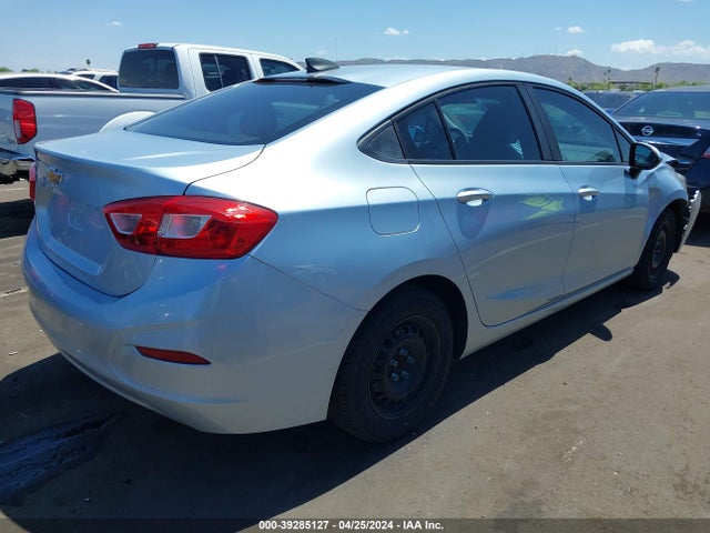 Chevrolet Cruze Ls Auto 2017 3G1BC5SM9HS521809 Image 4