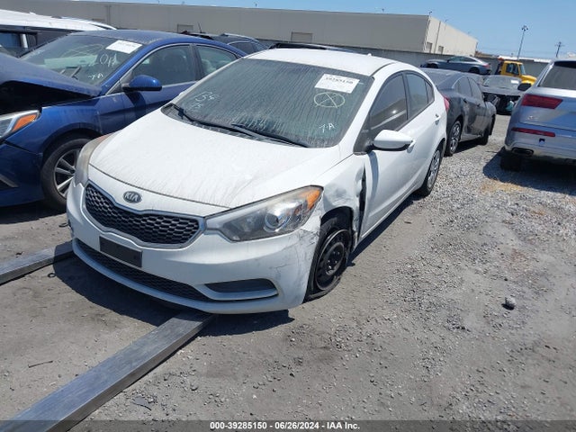 KIA FORTE LX 2016 KNAFK4A6XG5494005 Image 2