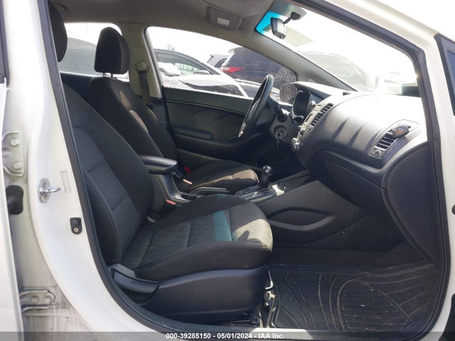 KIA FORTE LX 2016 KNAFK4A6XG5494005 Image 5