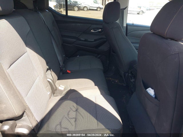 Chevrolet Traverse Ls 2018 1GNERFKW4JJ261277 Image 8