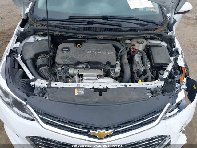 Chevrolet Cruze Ls Auto 2018 1G1BC5SMXJ7103716 Image 10