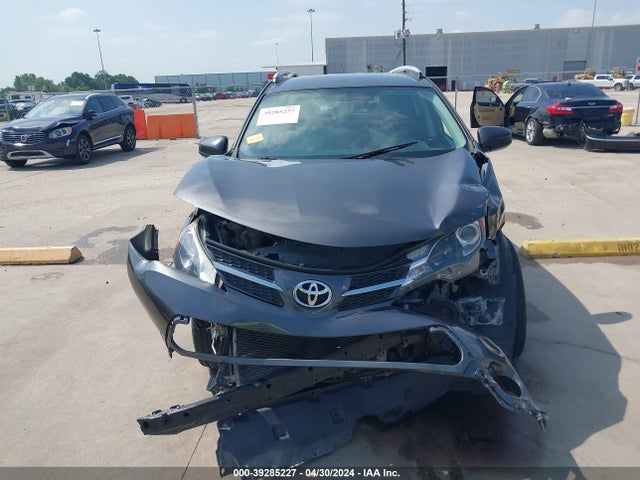 Toyota RAV4 LE 2015 2T3ZFREV2FW229850 Image 12