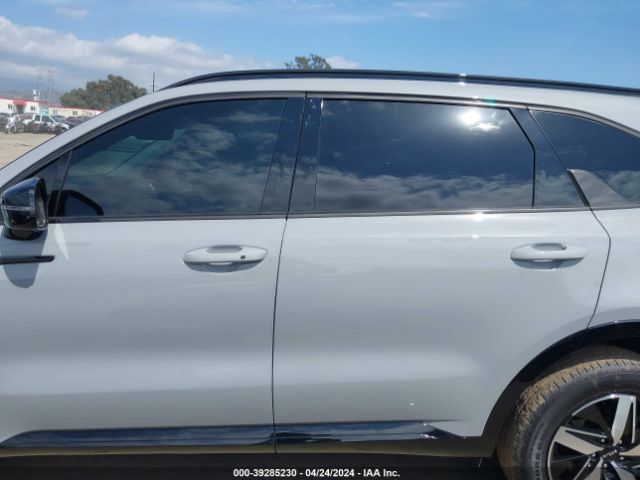 5XYRH4LF7PG201163 KIA SORENTO EX