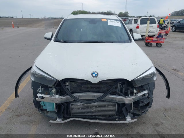 BMW X1 Xdrive28i 2017 WBXHT3C35H5F69898 Image 13