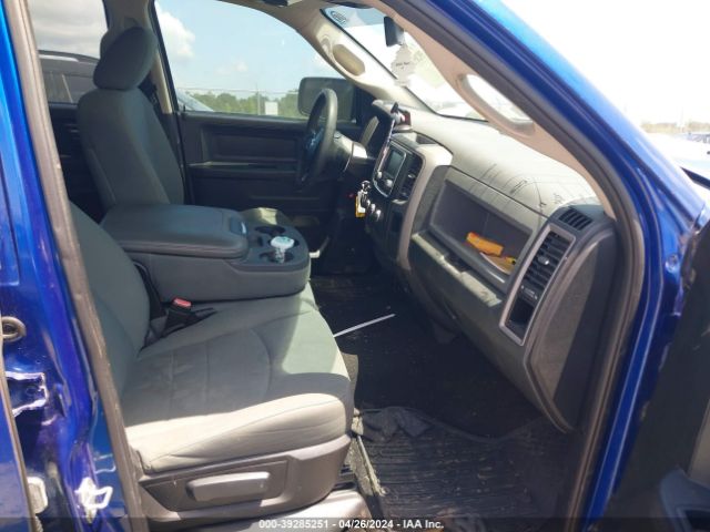 1C6RR6FT8FS567272 RAM 1500 Express