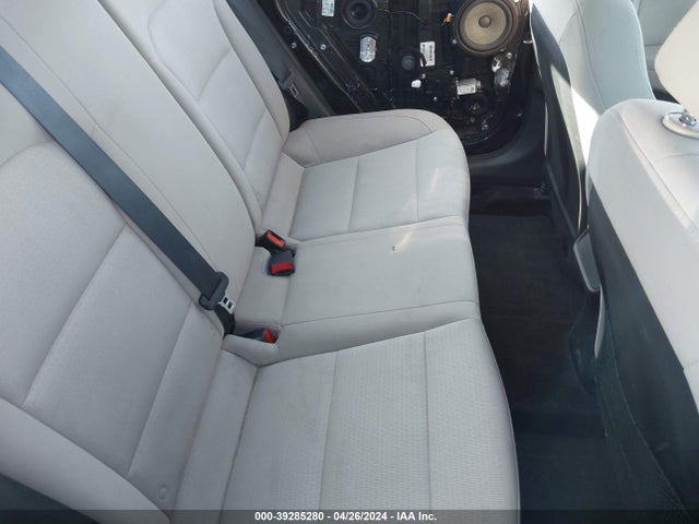 Hyundai Elantra Value Edition 2017 5NPD84LF2HH157481 Image 8