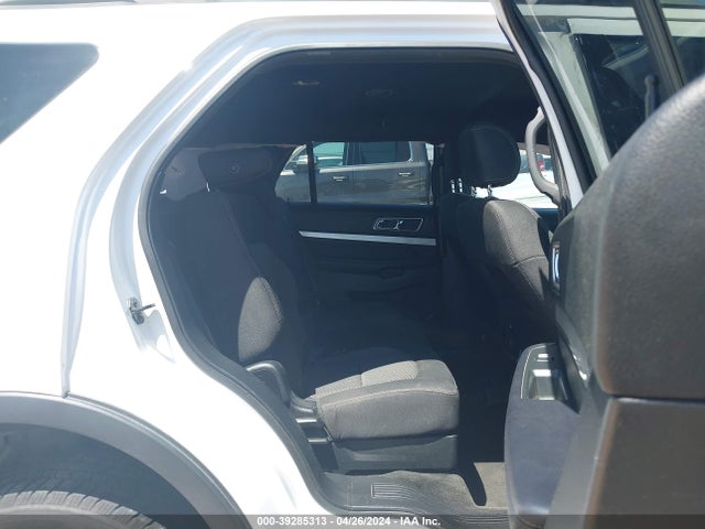 Ford EXPLORER XLT 2017 1FM5K8DH0HGC02026 Image 8