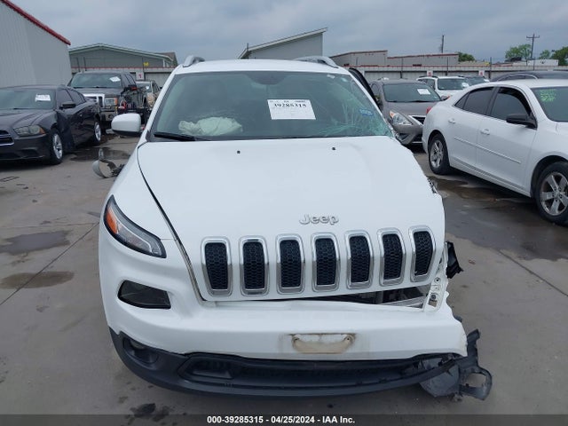 1C4PJLLB3JD537840 Jeep Cherokee Latitude Plus Fwd
