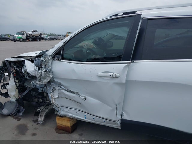 1C4PJLLB3JD537840 Jeep Cherokee Latitude Plus Fwd