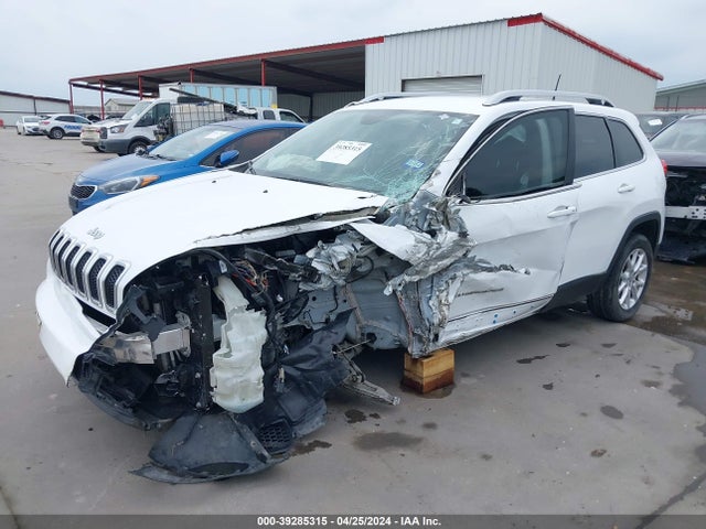 1C4PJLLB3JD537840 Jeep Cherokee Latitude Plus Fwd
