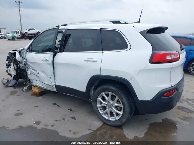 1C4PJLLB3JD537840 Jeep Cherokee Latitude Plus Fwd
