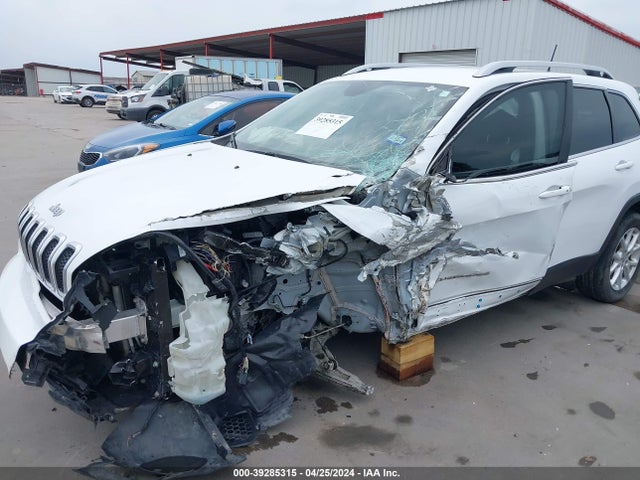 1C4PJLLB3JD537840 Jeep Cherokee Latitude Plus Fwd