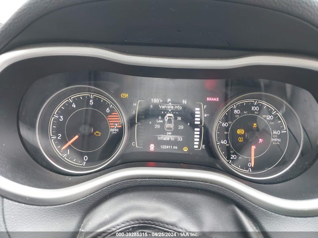 1C4PJLLB3JD537840 Jeep Cherokee Latitude Plus Fwd