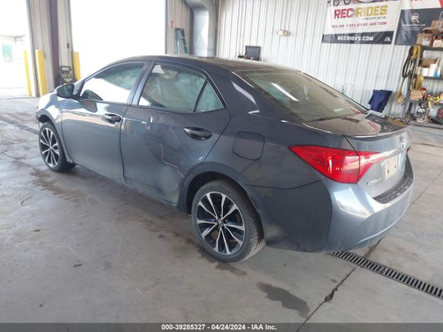 2017 TOYOTA COROLLA 5YFBURHEXHP648626 Photo 2