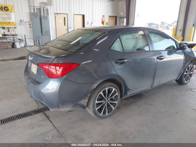 2017 TOYOTA COROLLA 5YFBURHEXHP648626 Photo 3