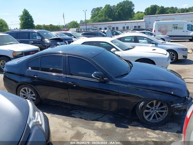 BMW 320i 2016 WBA8A9C51GK615938 Image 13