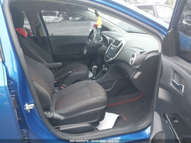 Chevrolet Sonic Lt Auto 2017 1G1JD5SH3H4122518 Image 5