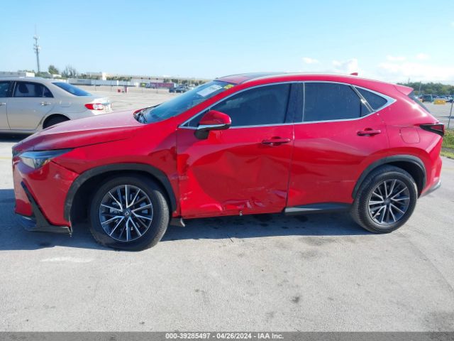 2T2GDCAZ7RC011237 Lexus Nx 250 Premium