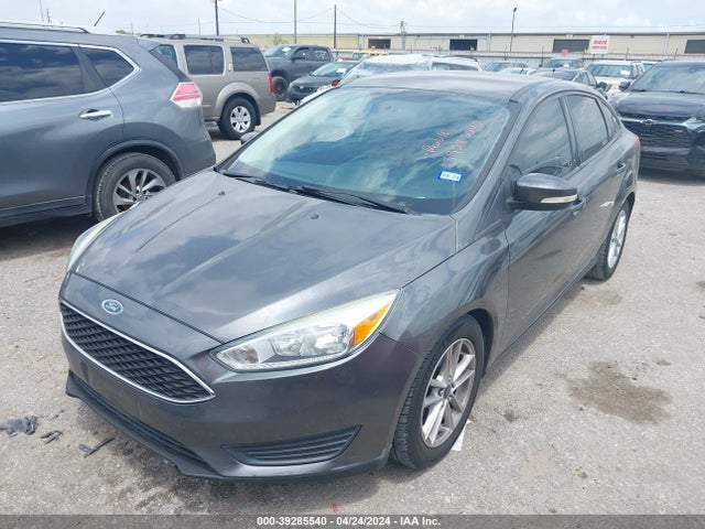 Ford FOCUS SE 2016 1FADP3F28GL238085 Image 2