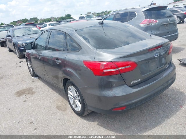 Ford FOCUS SE 2016 1FADP3F28GL238085 Image 3