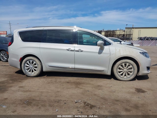 2C4RC1BG1KR627765 Chrysler Pacifica Touring L