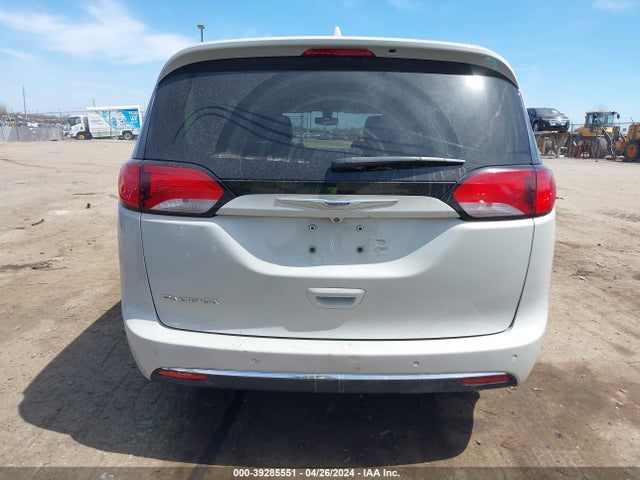 2C4RC1BG1KR627765 Chrysler Pacifica Touring L