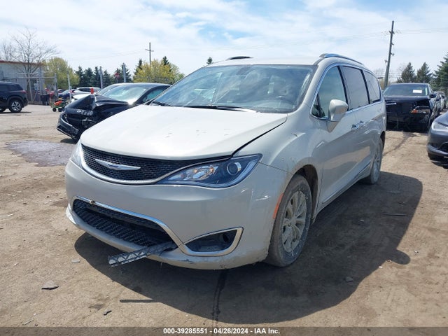 2C4RC1BG1KR627765 Chrysler Pacifica Touring L